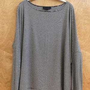 Hatch ‘The Longsleeve Tee’ maternity top